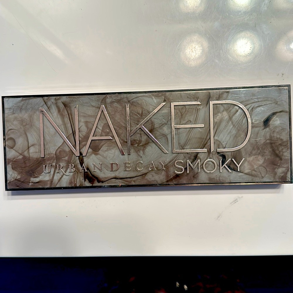 Naked urban decay smoky